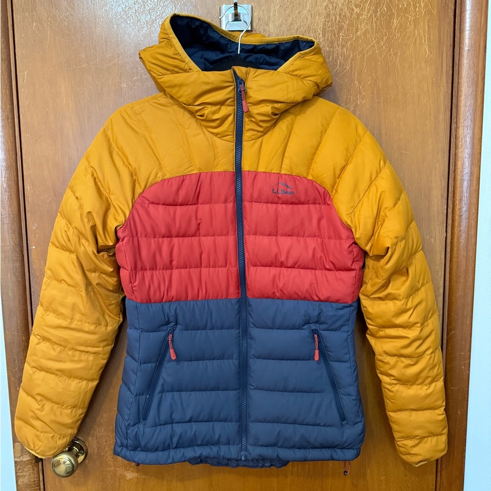LL Bean Bean Down Hooded Jacket